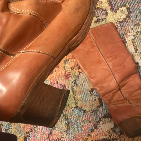 Size 8 coach boots - Picture 4 of 8